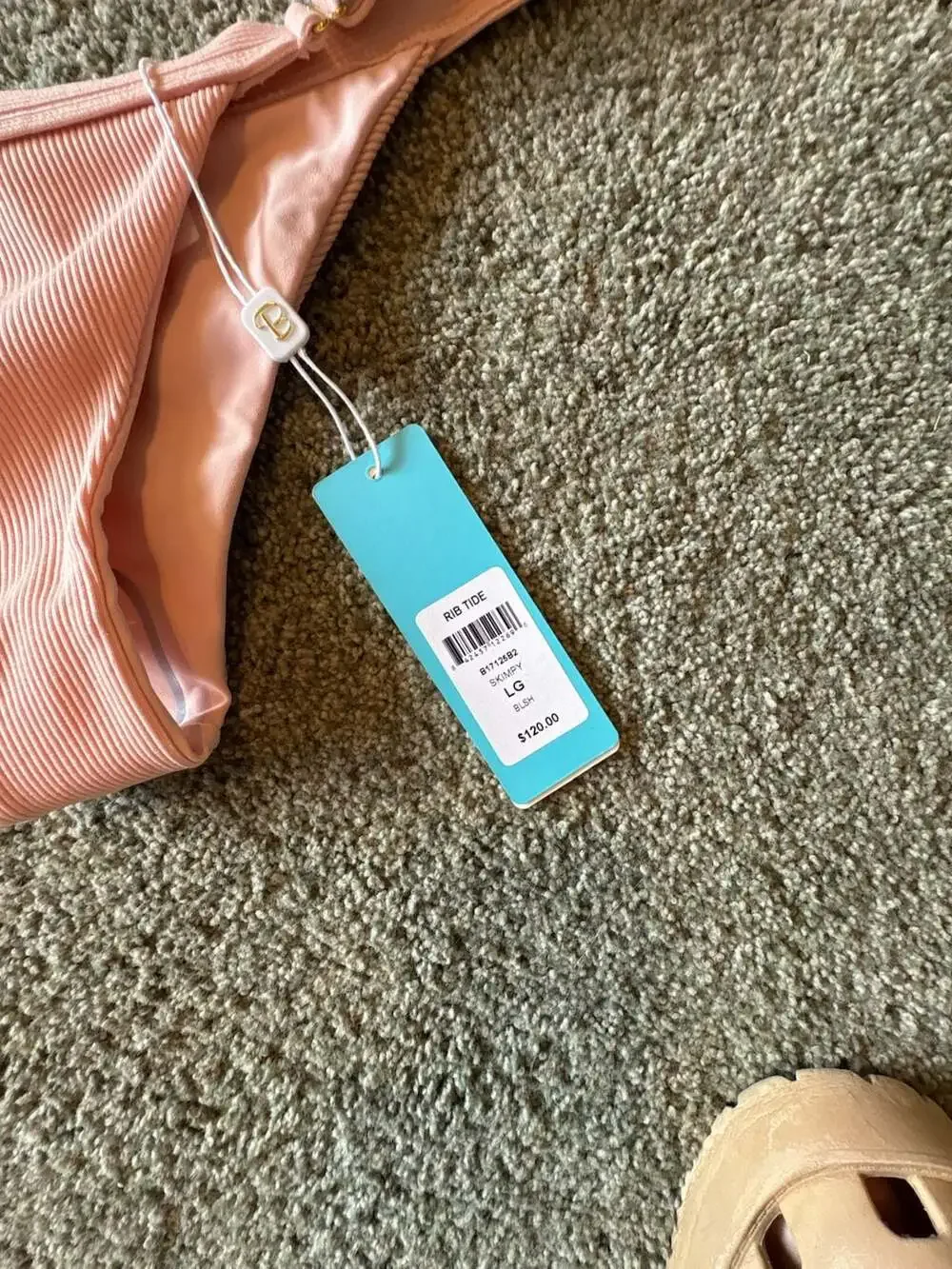 Beach Bunny brand new